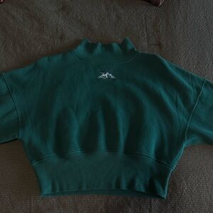 Wild Fable Green Crewneck